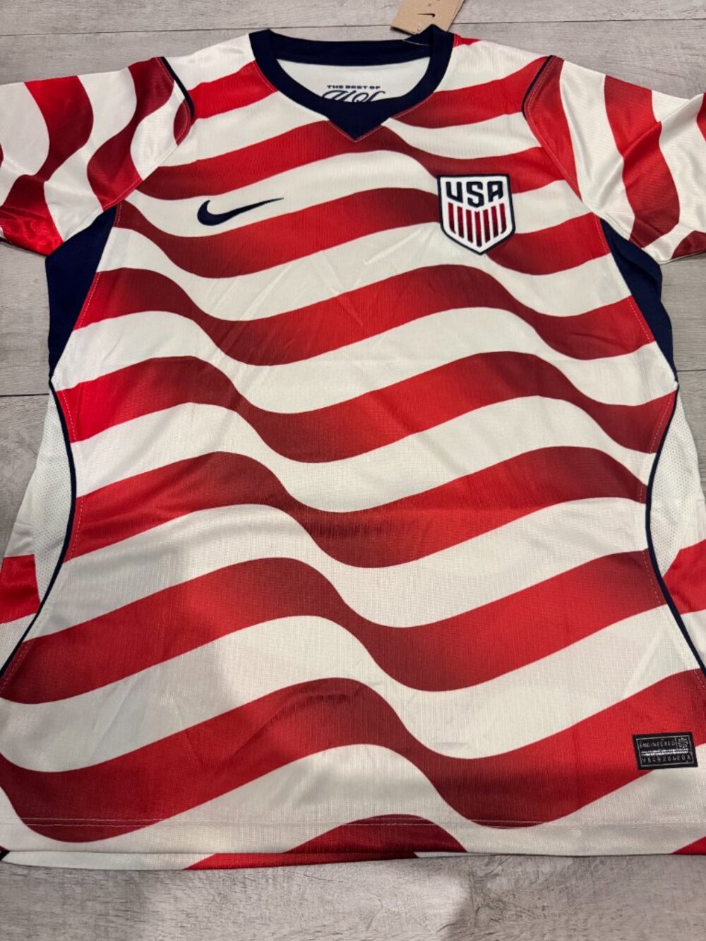 USA Red White Soccer Fan Jersey 2026 World Cup - Picture 7 of 10